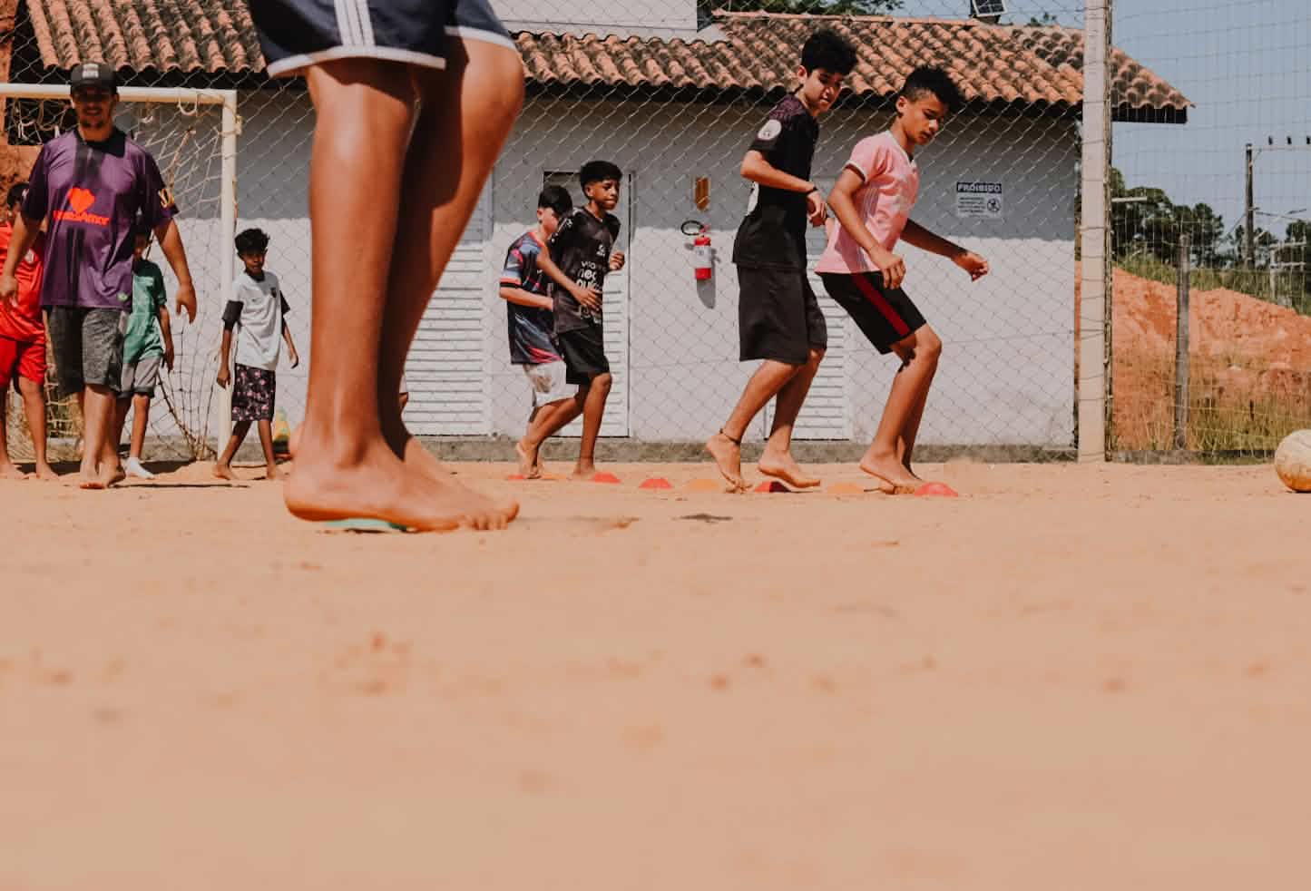 Fome de Bola — exercício no campo